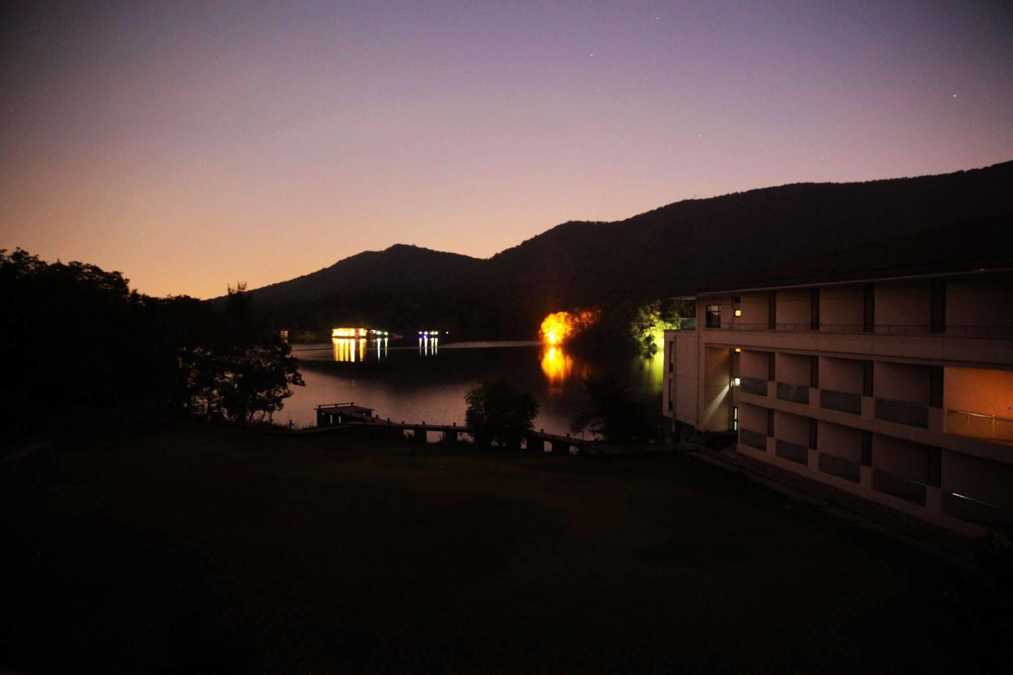 The Purple Palace - Jinling Hotels & Resorts Nanking Exteriér fotografie